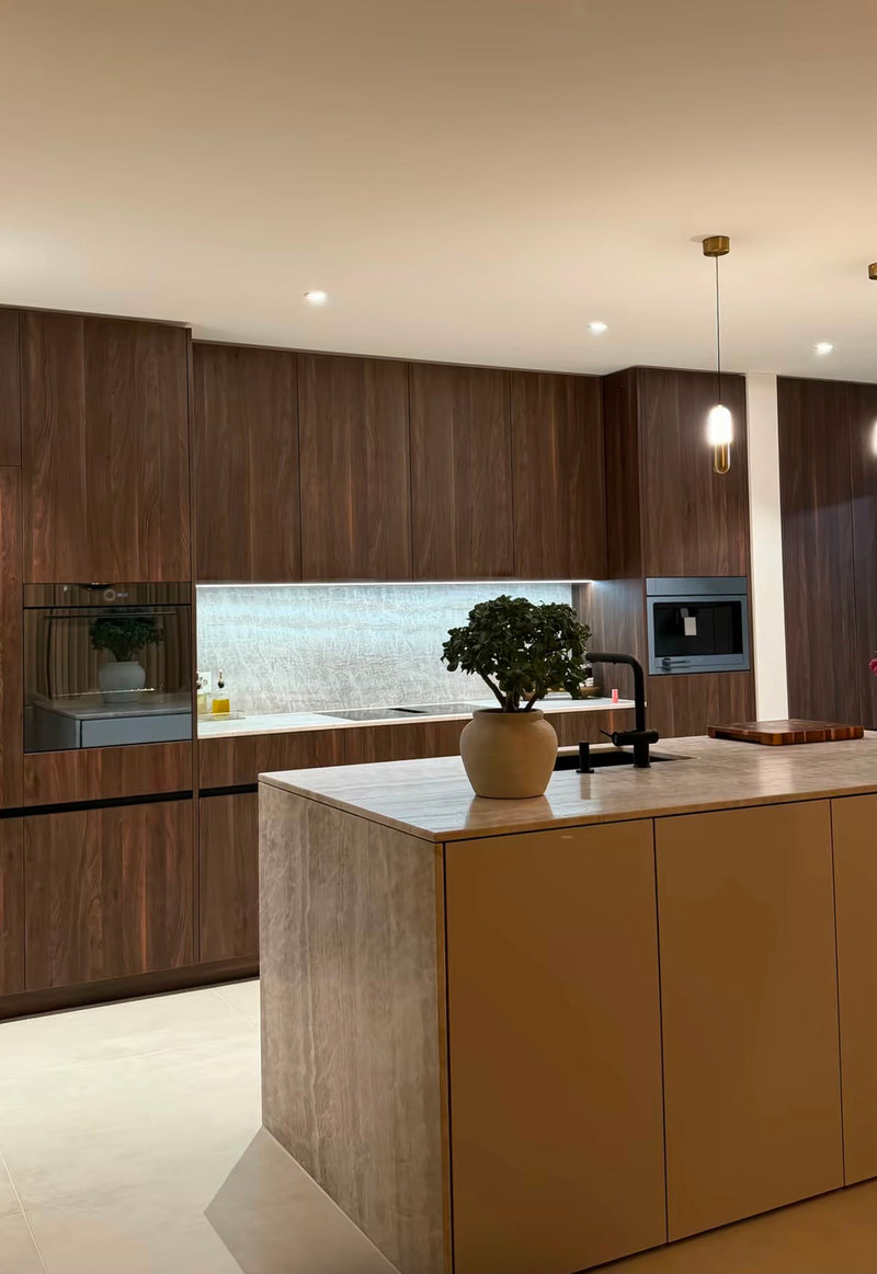 <p>Elegante Küchen Dekoration für ein exklusives Wohngefühl in Bremgarten</p>